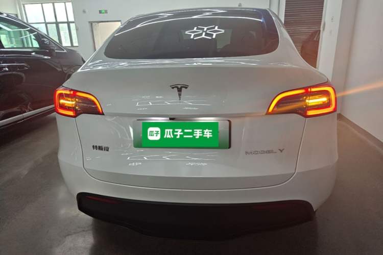 Used Tesla Model Y 2024 Rear-Wheel-Drive Version Rear