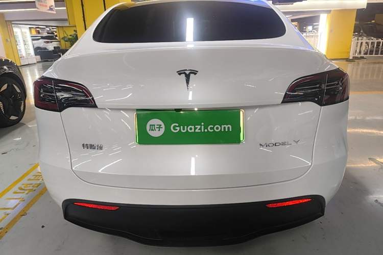 Used Tesla Model Y 2024 Rear-Wheel-Drive Version Rear