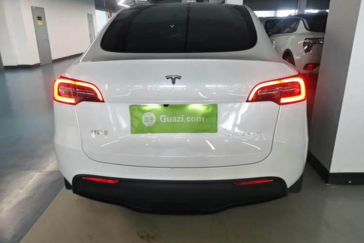 Used Tesla Model Y 2024 Rear-Wheel-Drive Version Rear