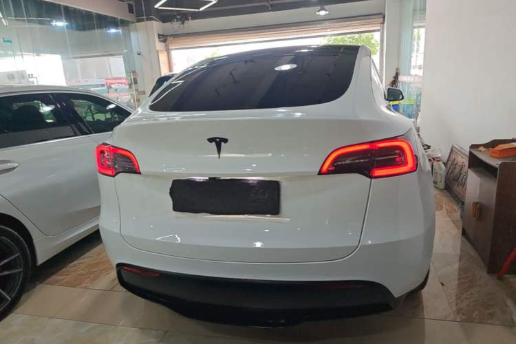 Used Tesla Model Y 2024 Rear-Wheel-Drive Version Rear