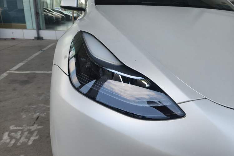 Used Tesla Model Y 2024 Rear-Wheel-Drive Version Right Front Headlight