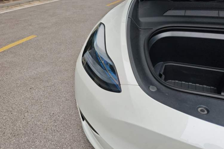 Used Tesla Model Y 2024 Rear-Wheel-Drive Version Right Front Headlight