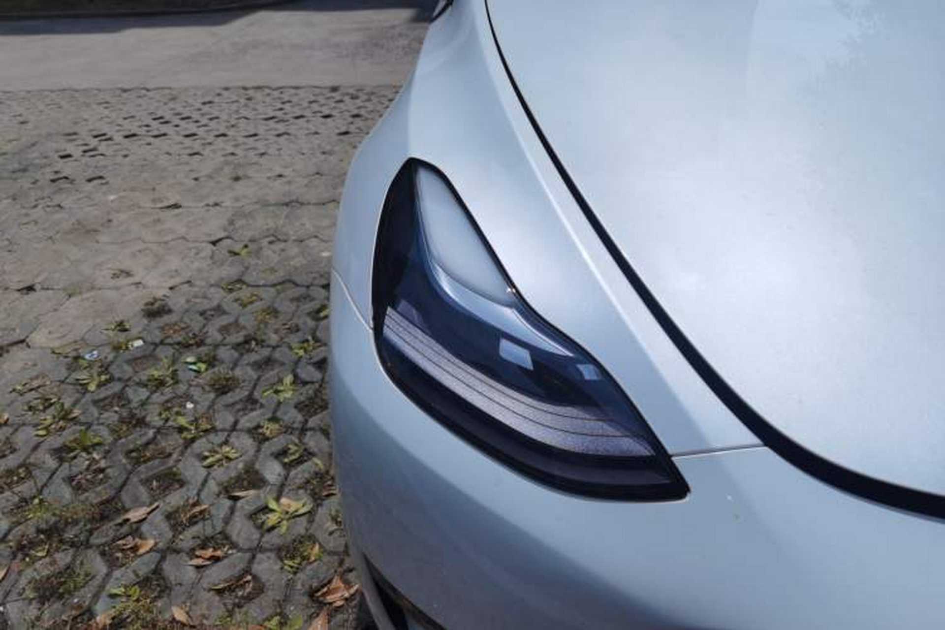 Used Tesla Model Y 2024 Rear-Wheel-Drive Version Right Front Headlight