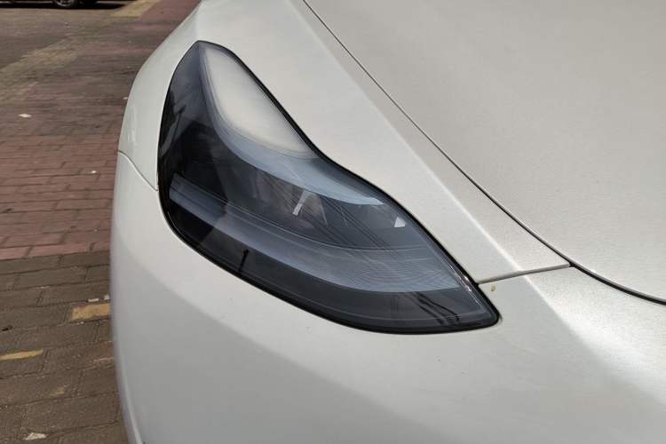 Used Tesla Model Y 2024 Rear-Wheel-Drive Version Right Front Headlight