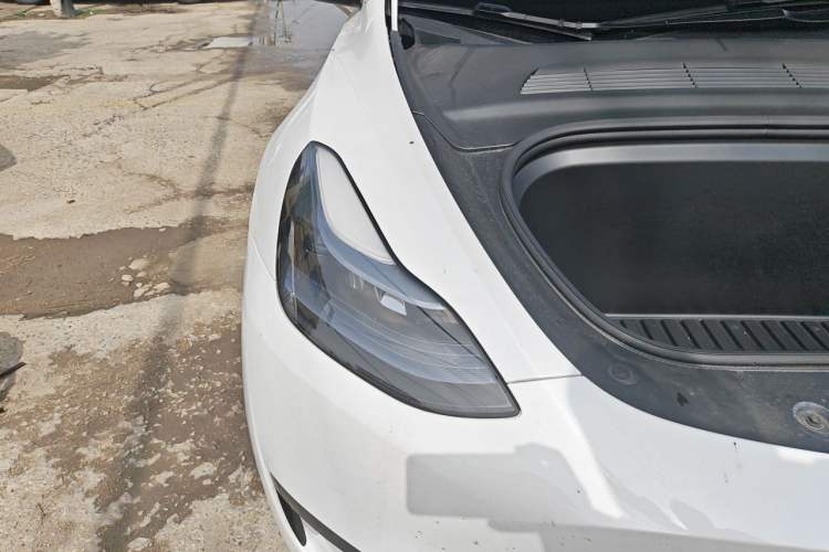 Used Tesla Model Y 2024 Rear-Wheel-Drive Version Right Front Headlight