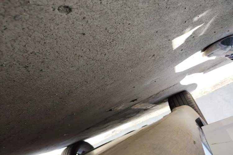 Used Tesla Model Y 2024 Rear-Wheel-Drive Version Right Side Sill