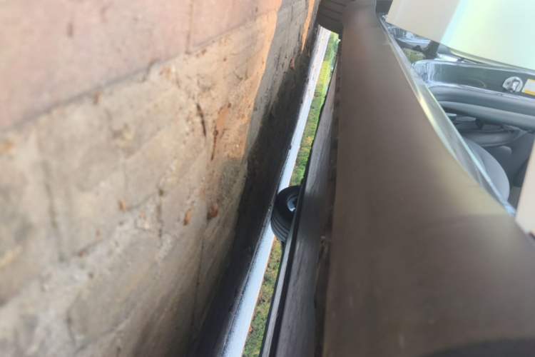Used Tesla Model Y 2024 Rear-Wheel-Drive Version Right Side Sill