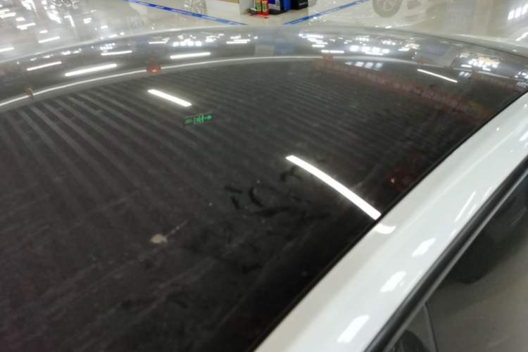 Used Tesla Model Y 2024 Rear-Wheel-Drive Version Roof