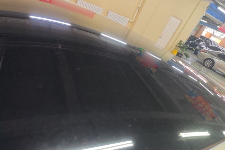 Used Tesla Model Y 2024 Rear-Wheel-Drive Version Roof