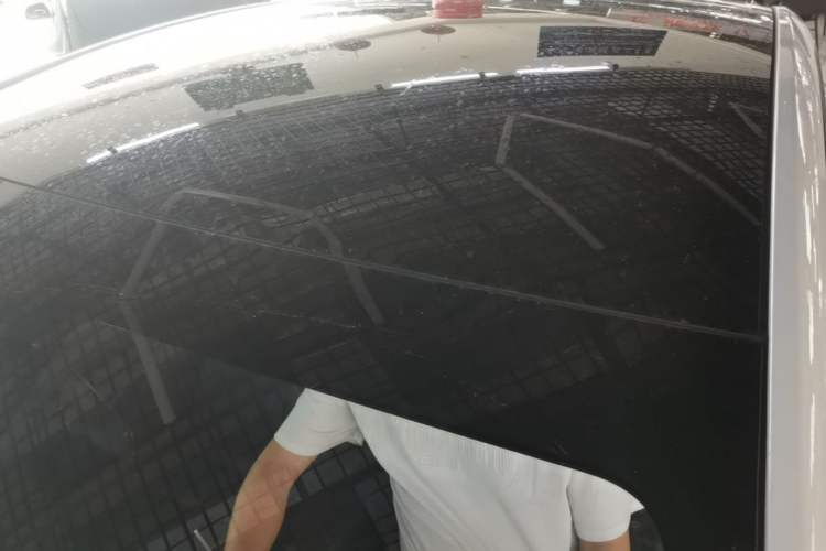 Used Tesla Model Y 2024 Rear-Wheel-Drive Version Roof