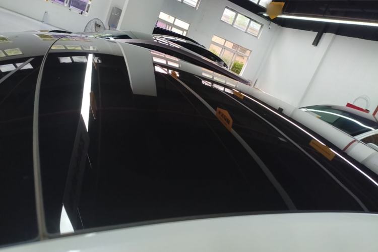 Used Tesla Model Y 2024 Long-Range All-Wheel-Drive Version Roof
