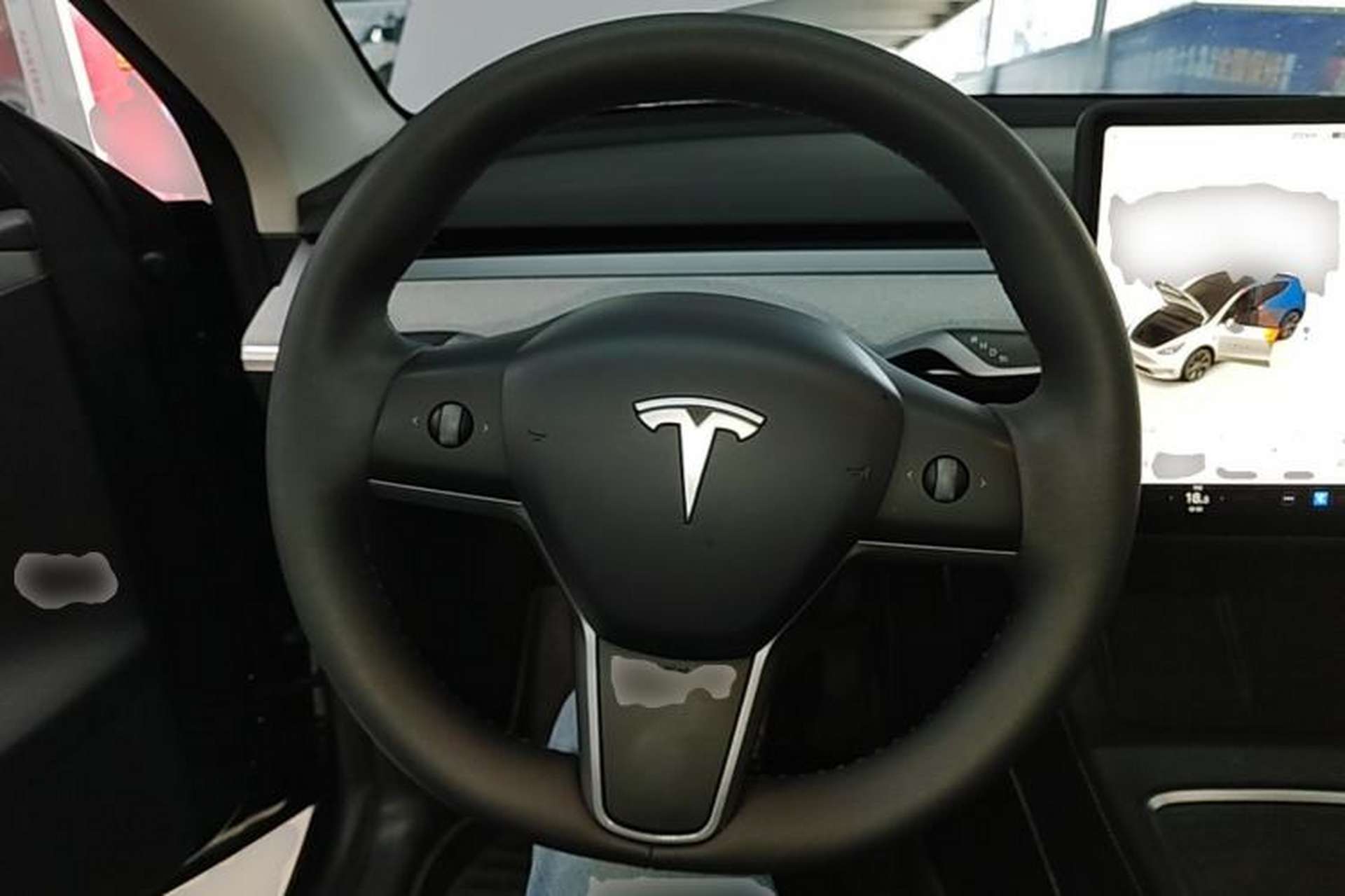 Used Tesla Model Y 2024 Rear-Wheel-Drive Version Steering Wheel
