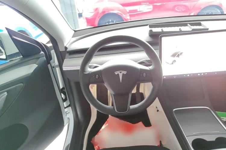 Used Tesla Model Y 2024 Rear-Wheel-Drive Version Steering Wheel