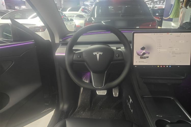 Used Tesla Model Y 2024 Rear-Wheel-Drive Version Steering Wheel