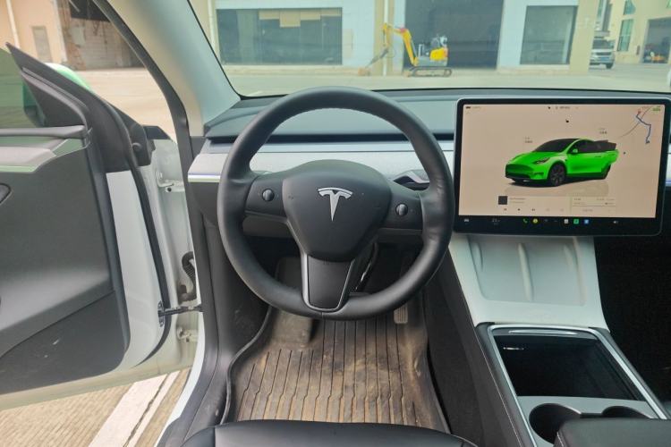 Used Tesla Model Y 2024 Rear-Wheel-Drive Version Steering Wheel