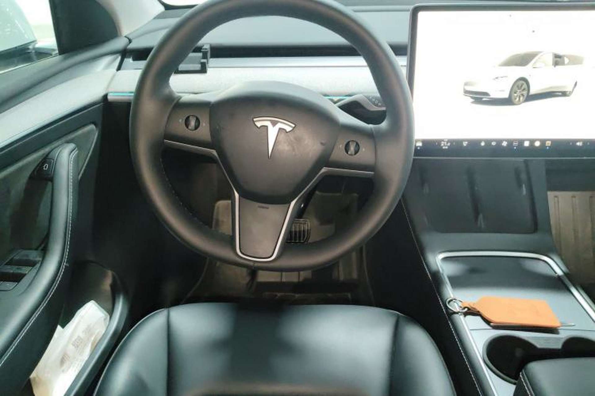 Used Tesla Model Y 2024 Rear-Wheel-Drive Version Steering Wheel