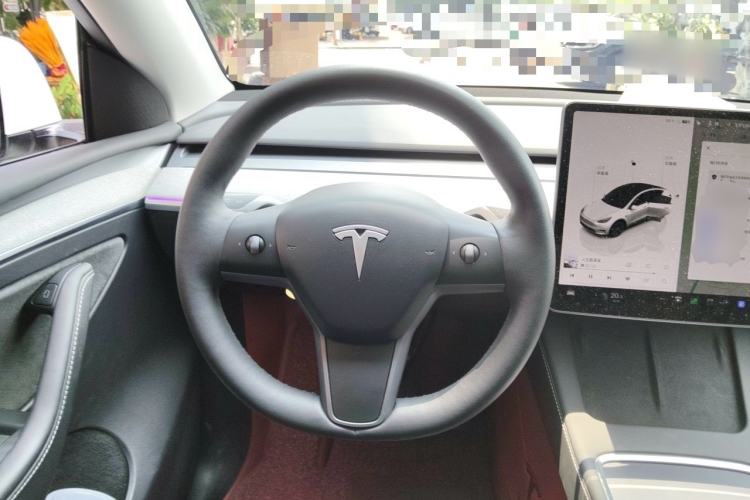 Used Tesla Model Y 2024 Rear-Wheel-Drive Version Steering Wheel