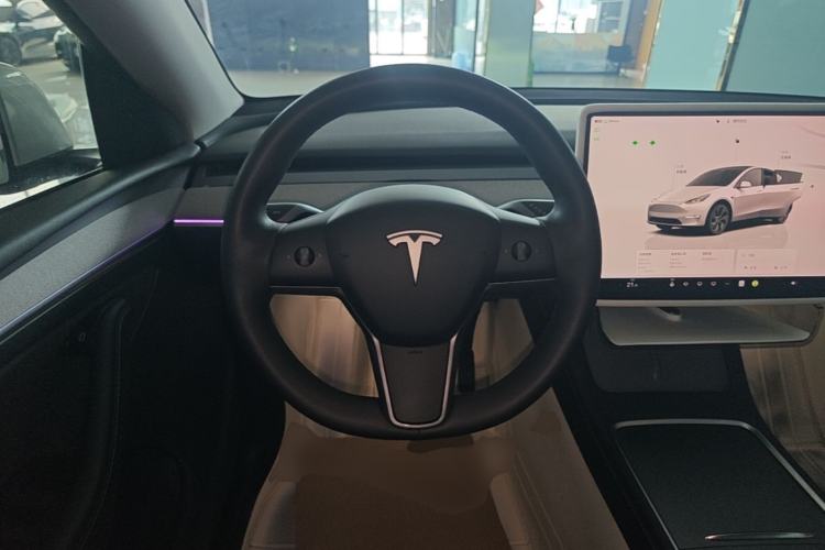 Used Tesla Model Y 2024 Rear-Wheel-Drive Version Steering Wheel