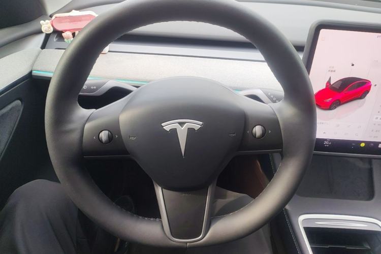 Used Tesla Model Y 2024 Rear-Wheel-Drive Version Steering Wheel