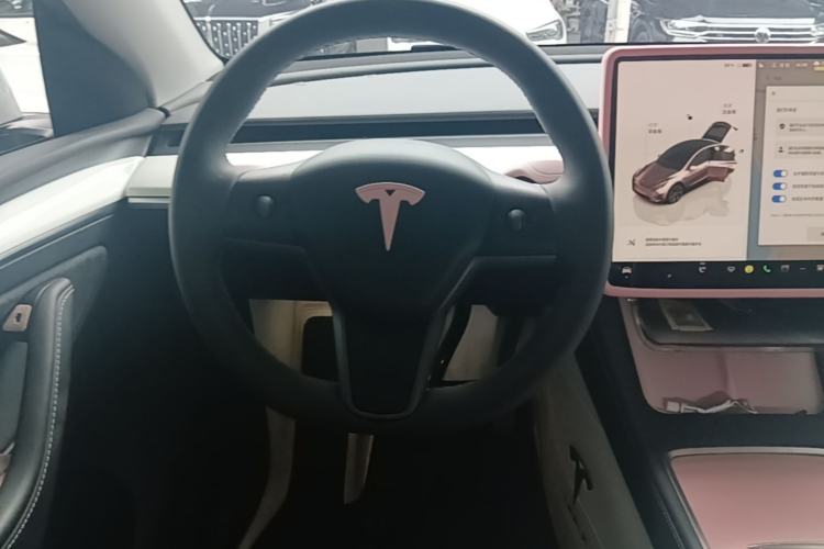 Used Tesla Model Y 2024 Rear-Wheel-Drive Version Steering Wheel
