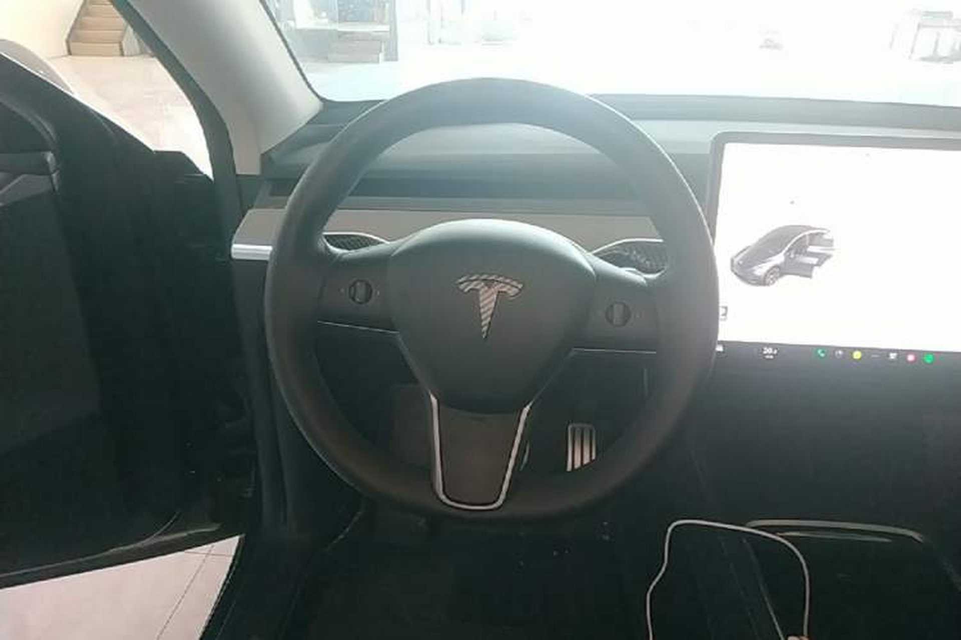 Used Tesla Model Y 2024 Rear-Wheel-Drive Version Steering Wheel