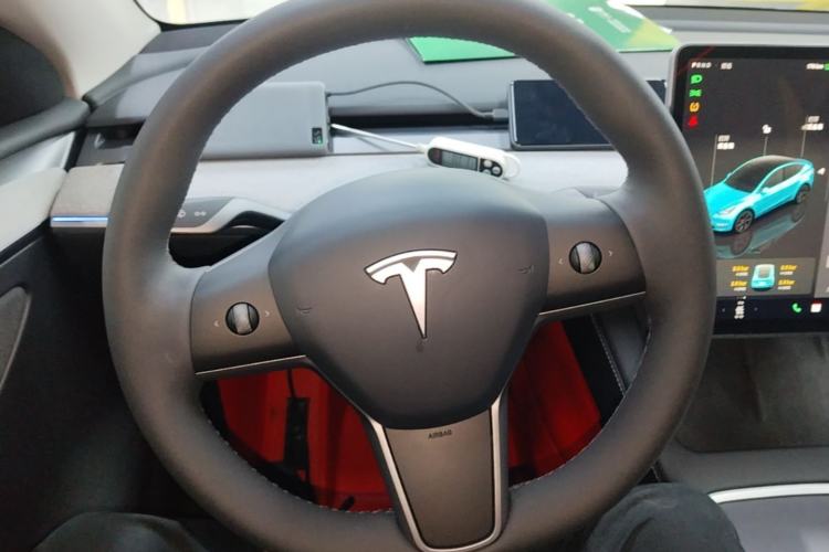 Used Tesla Model Y 2024 Rear-Wheel-Drive Version Steering Wheel