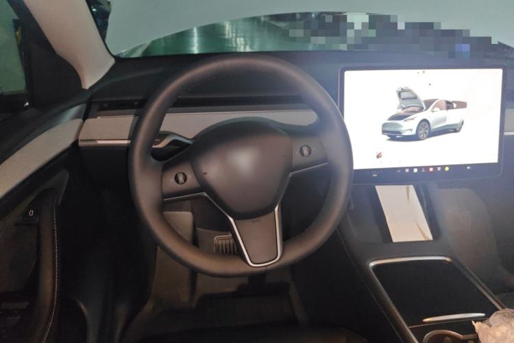 Used Tesla Model Y 2024 Rear-Wheel-Drive Version Steering Wheel