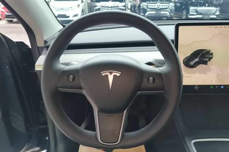 Used Tesla Model Y 2024 Rear-Wheel-Drive Version Steering Wheel