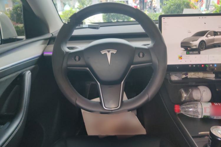 Used Tesla Model Y 2024 Rear-Wheel-Drive Version Steering Wheel