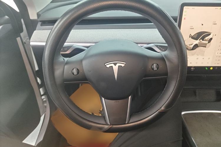 Used Tesla Model Y 2024 Rear-Wheel-Drive Version Steering Wheel