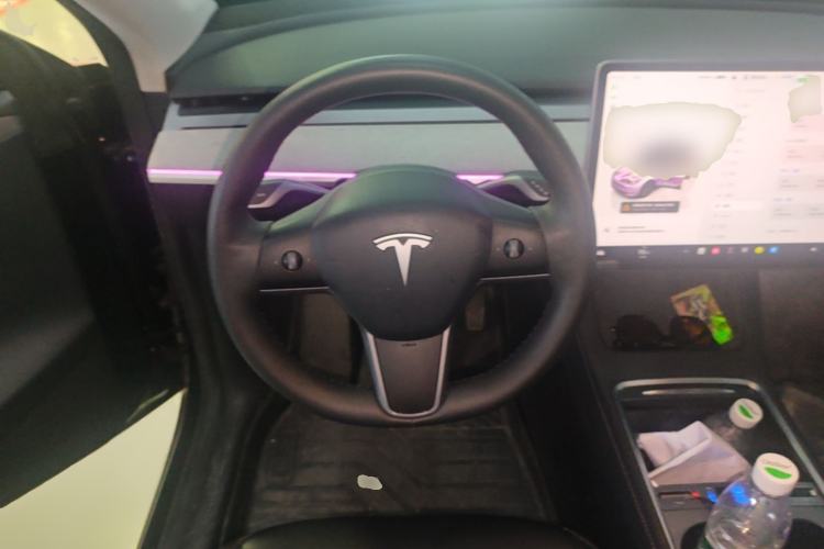 Used Tesla Model Y 2024 Rear-Wheel-Drive Version Steering Wheel