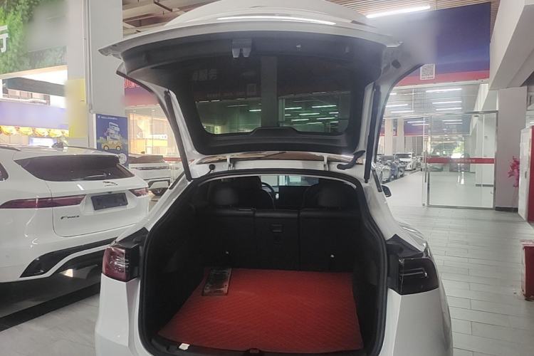 Used Tesla Model Y 2024 Rear-Wheel-Drive Version Trunk