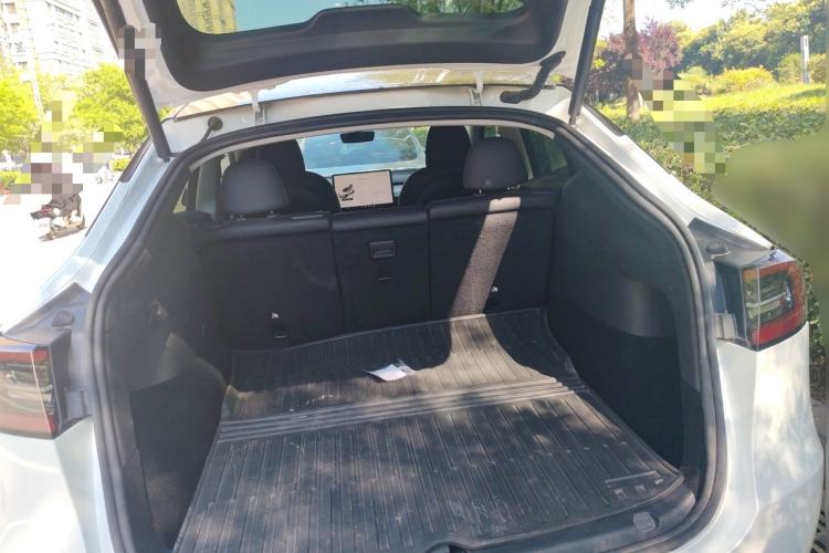Used Tesla Model Y 2024 Rear-Wheel-Drive Version Trunk