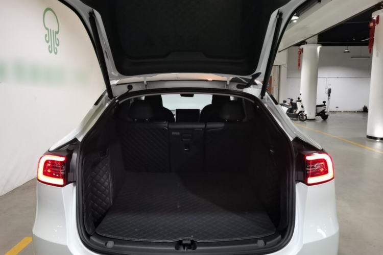 Used Tesla Model Y 2024 Rear-Wheel-Drive Version Trunk