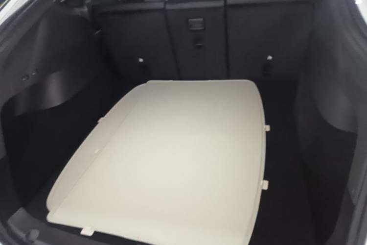 Used Tesla Model Y 2024 Rear-Wheel-Drive Version Trunk