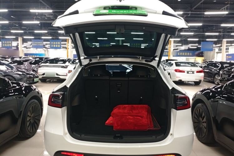 Used Tesla Model Y 2024 Rear-Wheel-Drive Version Trunk