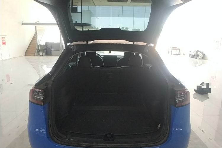 Used Tesla Model Y 2024 Rear-Wheel-Drive Version Trunk