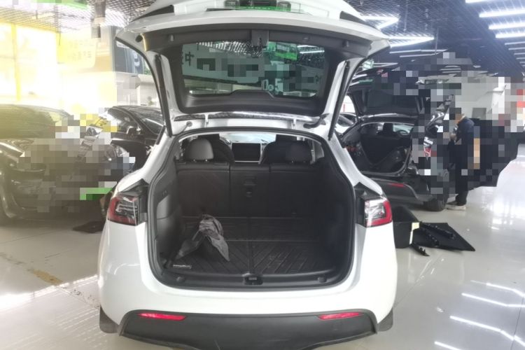 Used Tesla Model Y 2024 Rear-Wheel-Drive Version Trunk