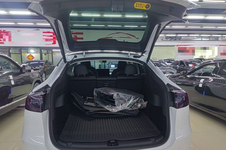Used Tesla Model Y 2024 Rear-Wheel-Drive Version Trunk