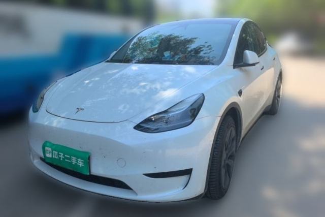 Tesla Model Y 2024 Rear-Wheel-Drive Version de segunda mano