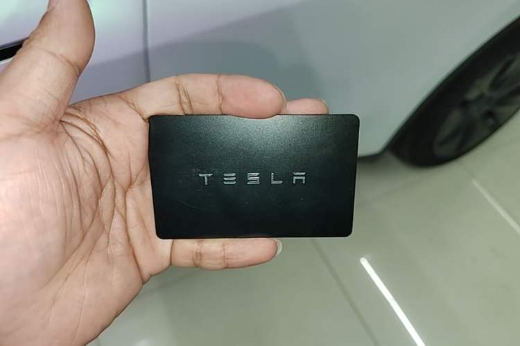 Used Tesla Model Y 2024 Rear-Wheel-Drive Version Vehicle Key