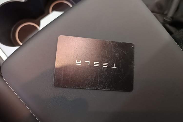 Used Tesla Model Y 2024 Rear-Wheel-Drive Version Vehicle Key