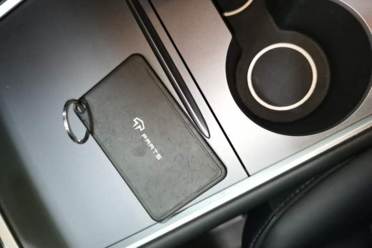 Used Tesla Model Y 2024 Rear-Wheel-Drive Version Vehicle Key