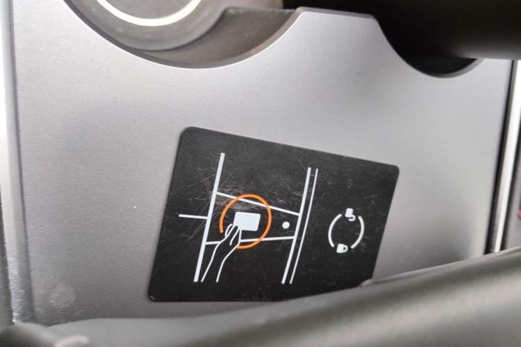 Used Tesla Model Y 2024 Rear-Wheel-Drive Version Vehicle Key