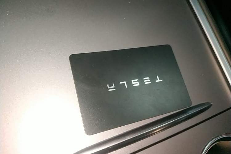 Used Tesla Model Y 2024 Rear-Wheel-Drive Version Vehicle Key