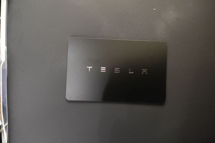 Used Tesla Model Y 2024 Rear-Wheel-Drive Version Vehicle Key