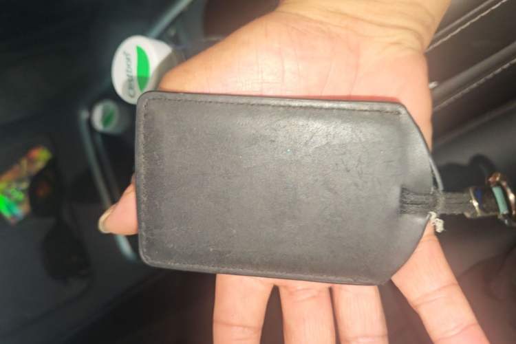Used Tesla Model Y 2024 Rear-Wheel-Drive Version Vehicle Key