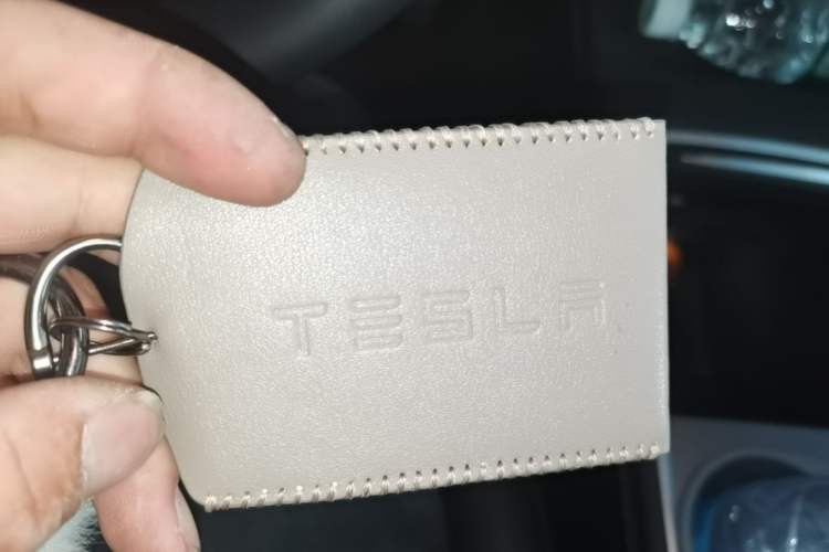 Used Tesla Model Y 2024 Rear-Wheel-Drive Version Vehicle Key