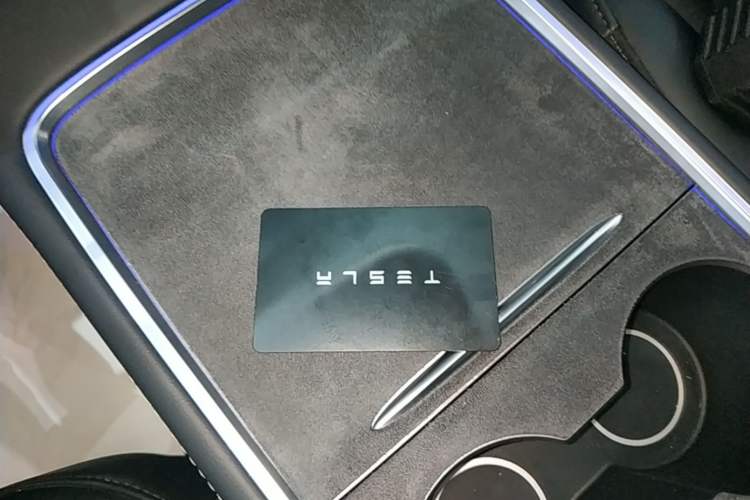Used Tesla Model Y 2024 Rear-Wheel-Drive Version Vehicle Key