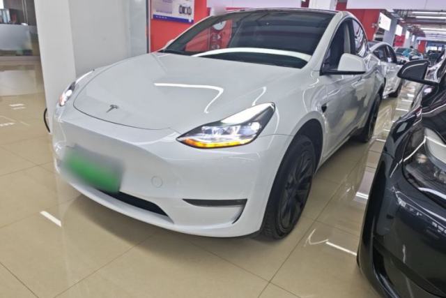 Used Tesla Model Y 2024 Long-Range All-Wheel-Drive Version